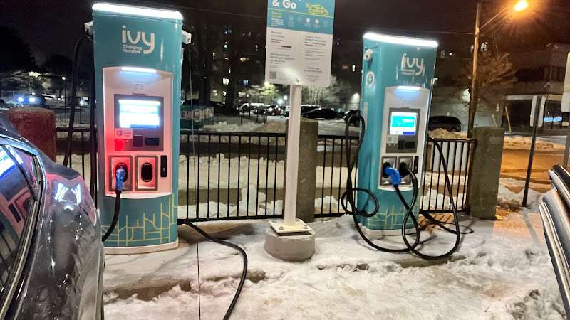 Ivy Charging Station EV Charging Station at 2650 Lawrence Ave E