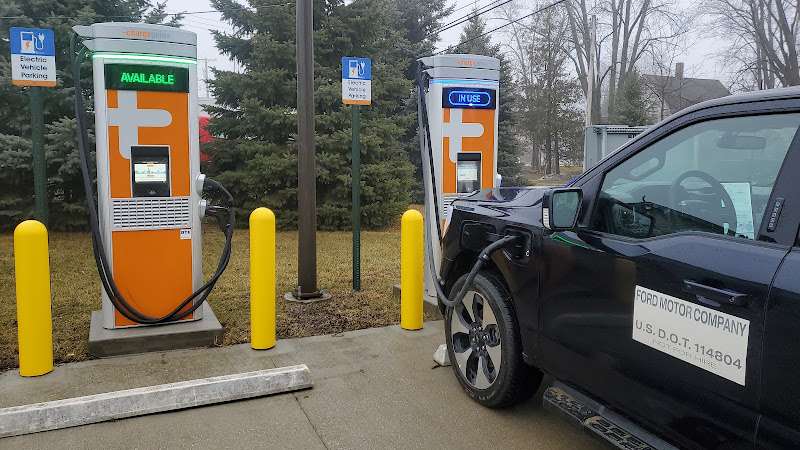 ChargePoint Charging Station EV Charging Station at 3440 Main St