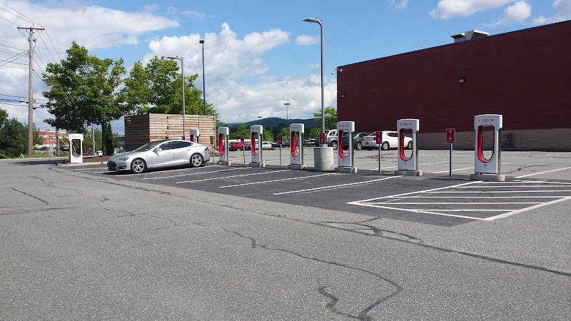 Tesla Supercharger EV Charging Station at 285 N Plainfield Rd