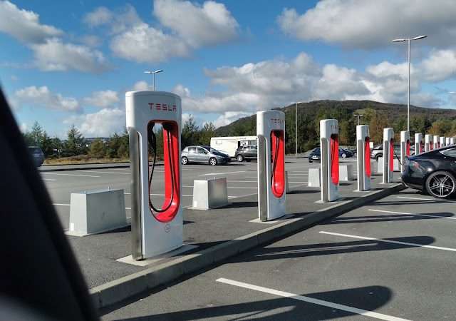 Tesla Supercharger in Aksdal Norway 5570