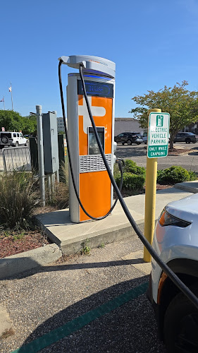 ChargePoint Charging Station EV Charging Station at 207 N St Andrews St
