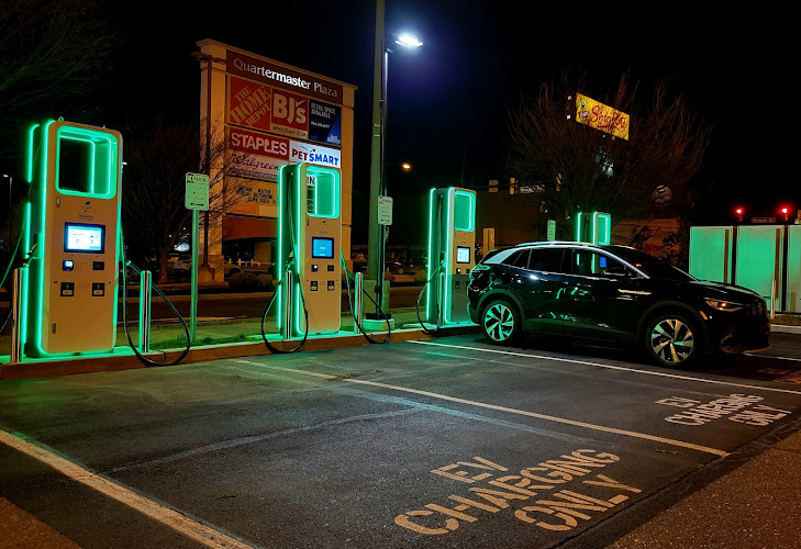 Electrify America Charging Station EV Charging Station at 2129 Oregon Ave