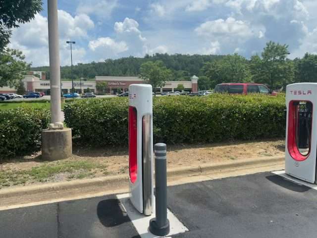 Tesla Supercharger in Alabaster Alabama