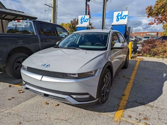 FLO Charging Station in Collingwood Ontario Canada