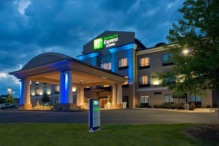 Holiday Inn Express & Suites Prattville South