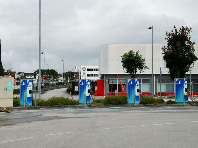 Mer Charging Station in Stavanger Norway 4017