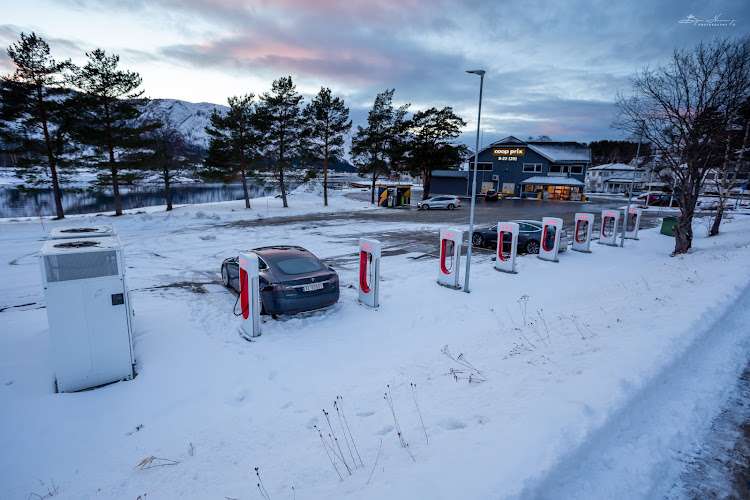 Tesla Supercharger EV Charging Station at Treungvegen 398