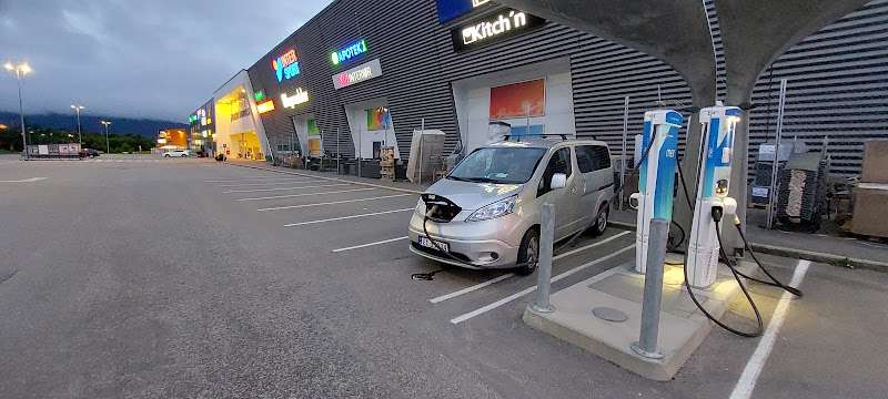 Mer Charging Station EV Charging Station at Terminalveien 6