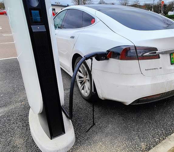 Tesla Supercharger EV Charging Station at Oaks Drive