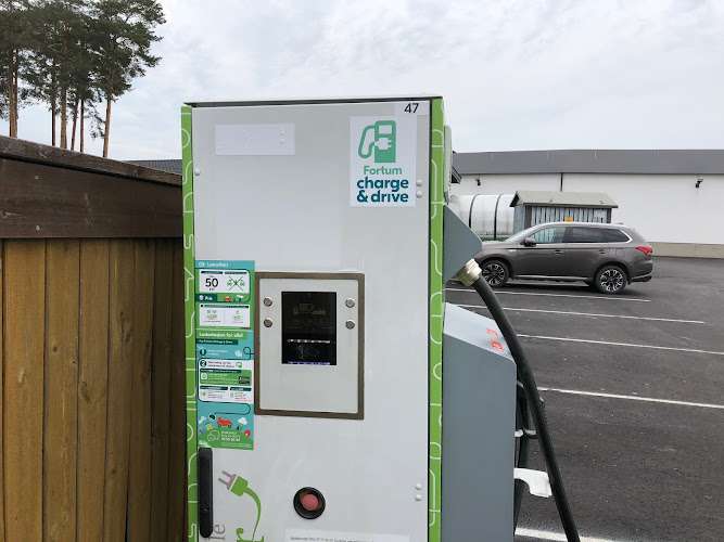 Fortum Charging Station EV Charging Station at Sarpsborgveien 1