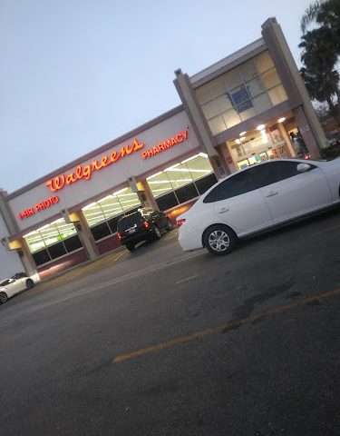 Walgreens in Long Beach California