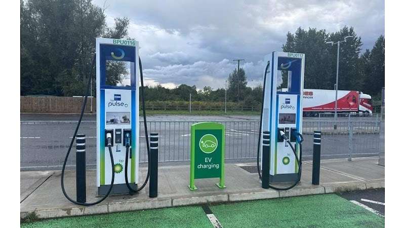 bp pulse Charging Station EV Charging Station at Trunk Road Northbound Astwick SF Connect