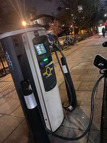 bp pulse Charging Station EV Charging Station at 195 S Lambeth Rd