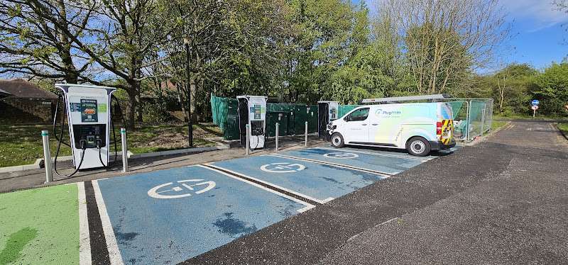 GRIDSERVE Charging Station EV Charging Station at M25 Motorway Westbound