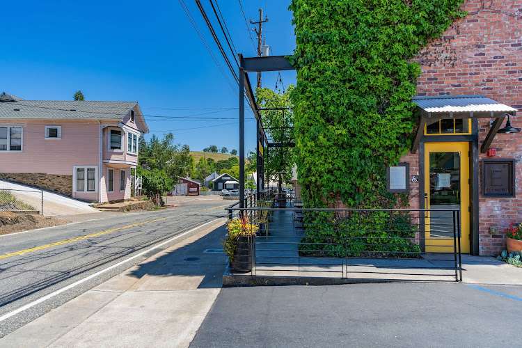 Hanford House EV Charging Station at 61 Hanford St