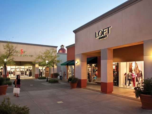 Folsom Premium Outlets in Folsom California