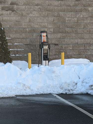 ChargePoint Charging Station EV Charging Station at 1115 West St