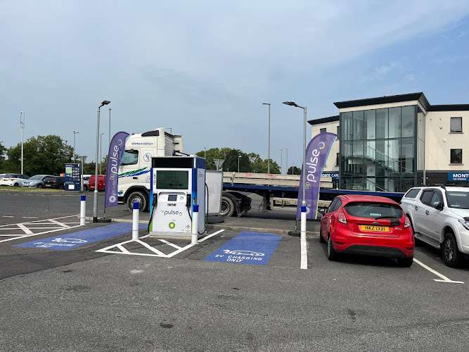 bp pulse Charging Station EV Charging Station at Loughview