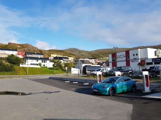 Tesla Supercharger in Honningsvåg Norway 9750
