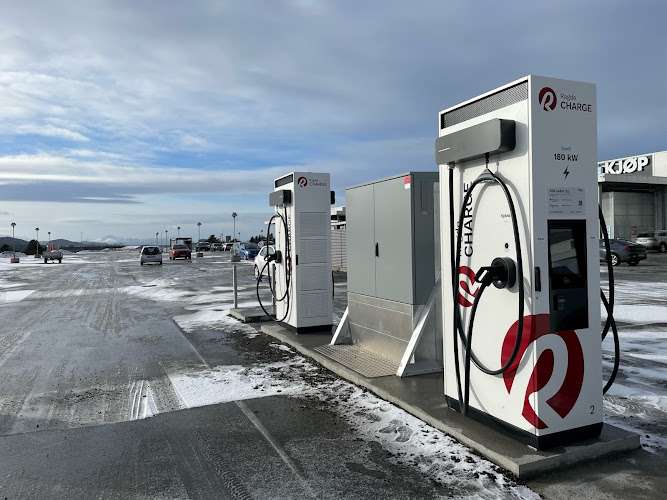 Ragde Charge Charging Station EV Charging Station at Rørgata