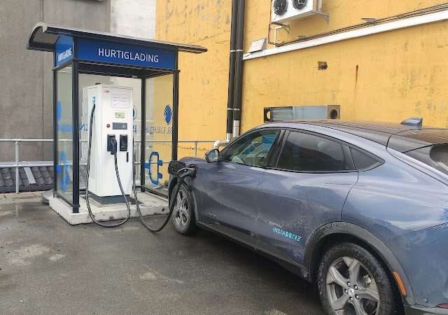 inCharge Charging Station in Husøy i Senja Norway 9389