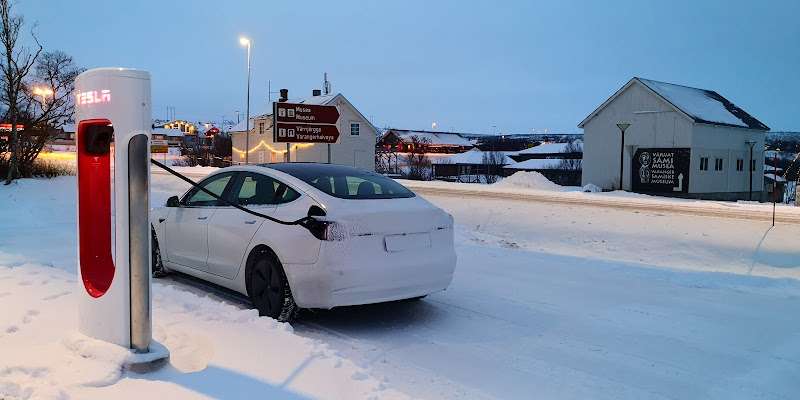 Tesla Supercharger EV Charging Station at E6 57