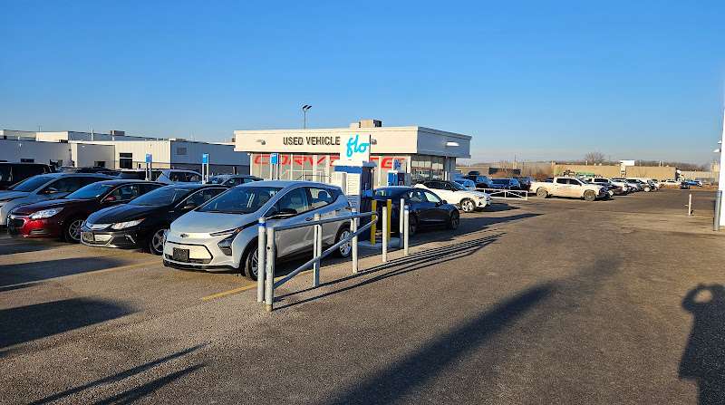 FLO Charging Station EV Charging Station at 905 Woodlawn Rd W