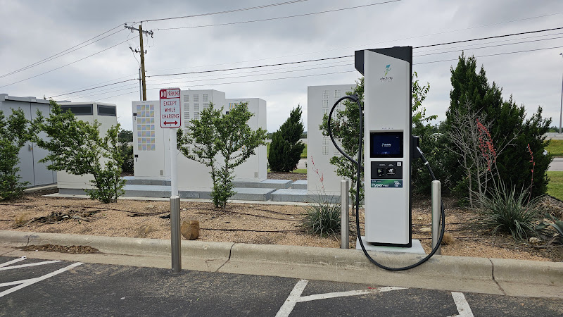 Electrify America Charging Station EV Charging Station at 4401 N