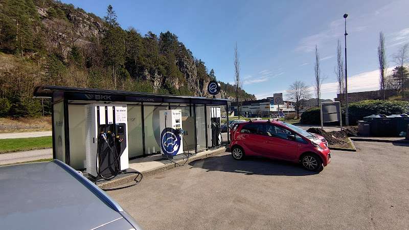 Eviny Charging Station EV Charging Station at Loddefjordveien 14