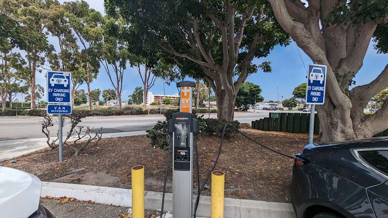 ChargePoint Charging Station EV Charging Station at 105 Hueneme Rd
