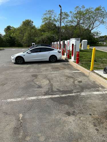 Tesla Supercharger EV Charging Station at MA-128 #6