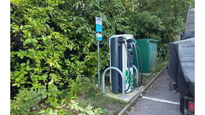 bp pulse Charging Station EV Charging Station at 1 Scarlet Oaks