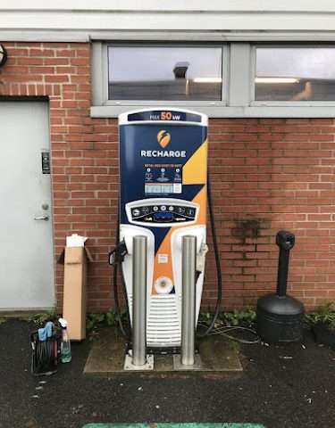 Recharge Charging Station in Lillestrøm Norway 2000