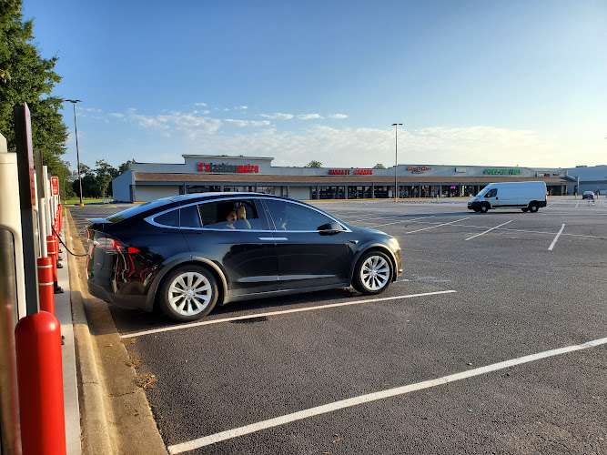 Tesla Supercharger EV Charging Station at Ledo Rd #2831