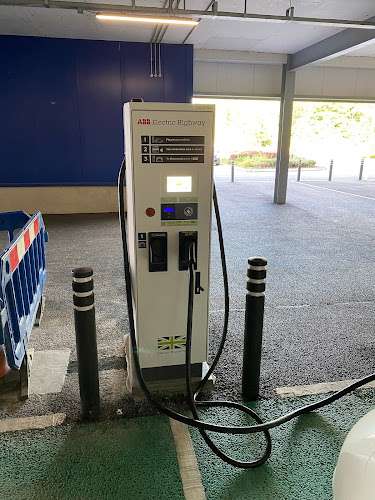 GRIDSERVE Charging Station EV Charging Station at Sheffield Rd
