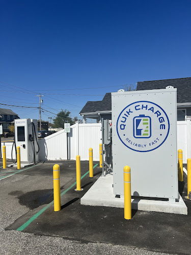 Quik Charge Charging Station EV Charging Station at Washington St