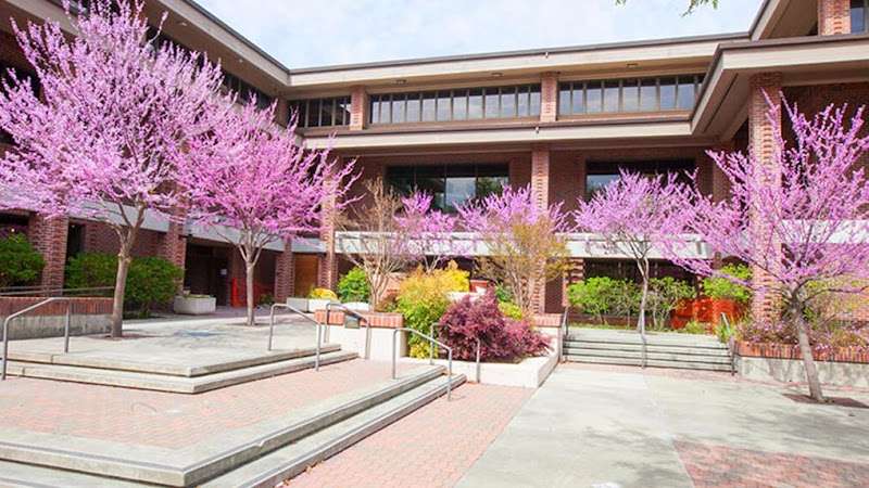 John Muir Health Urgent Care Center EV Charging Station at 1450 Treat Blvd UNIT 160
