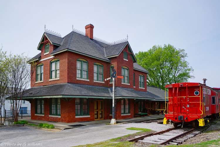 Tuscumbia Railways EV Charging Station at 204 W 5th St