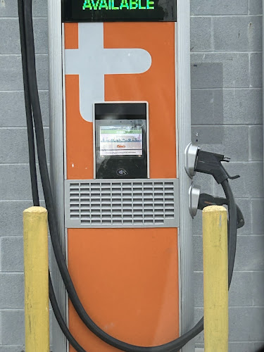 ChargePoint Charging Station EV Charging Station at 2015 Ocean Hwy