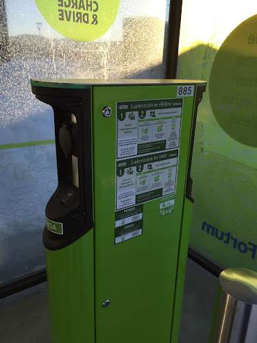 Recharge Charging Station EV Charging Station at Rv73