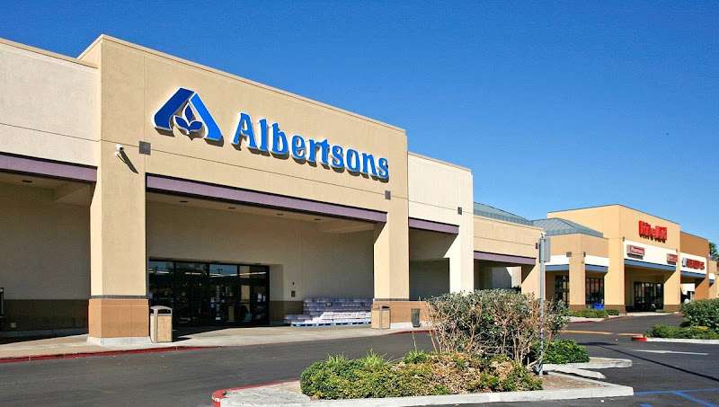 Navajo Shopping Center EV Charging Station at 8650 Lake Murray Blvd