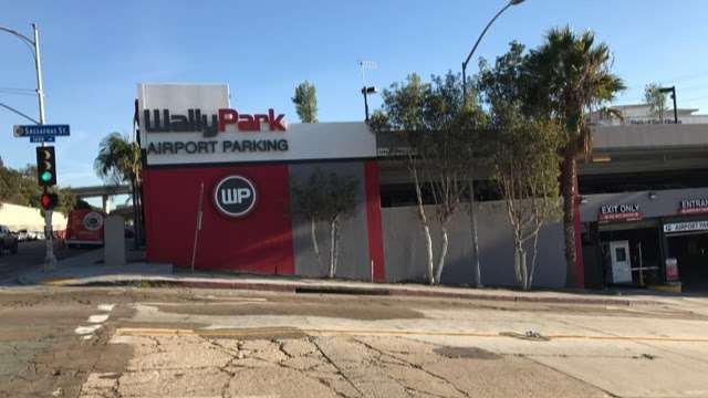 WallyPark Airport Parking - Garage (SAN) in San Diego California