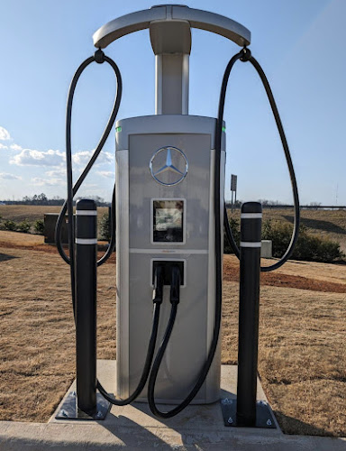 Mercedes-Benz Charging Station EV Charging Station at 7001 Russell Pkwy