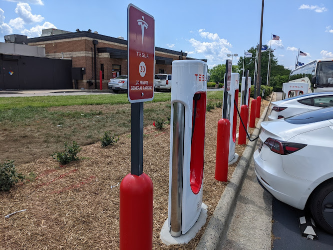 Tesla Supercharger EV Charging Station at Avenue of the Carolinas #3725