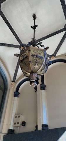 Pasadena Medical Building in Pasadena California