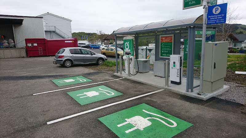 Mer Charging Station EV Charging Station at Radøyvegen 1680