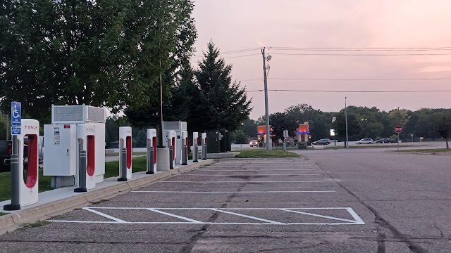 Tesla Supercharger in Willmar Minnesota