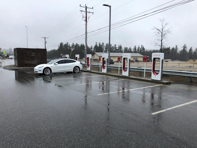Tesla Supercharger EV Charging Station at Southbound Interstate 93