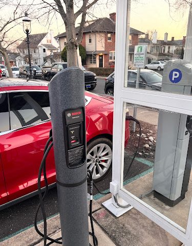 ViaLynk Charging Station in Doylestown Pennsylvania