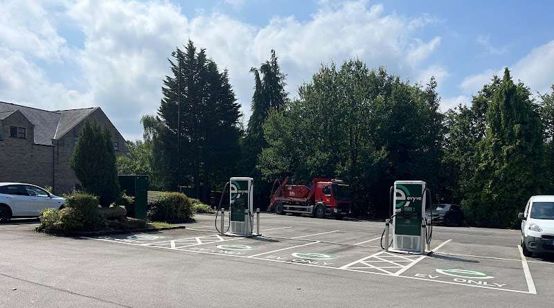 evyve Charging Station EV Charging Station at Wakefield Rd
